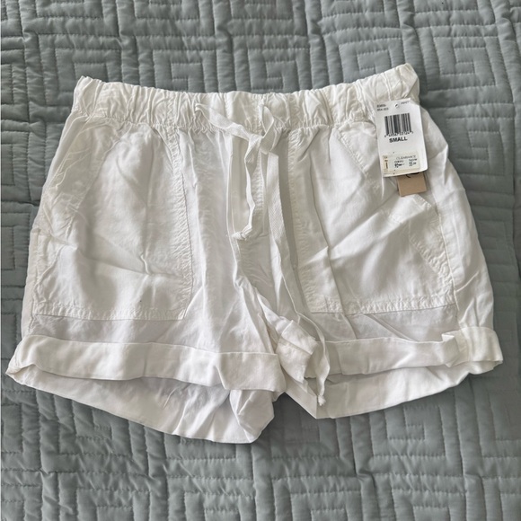 Bella Dahl Pants - Bella Dahl White Drawstring Cargo Shorts